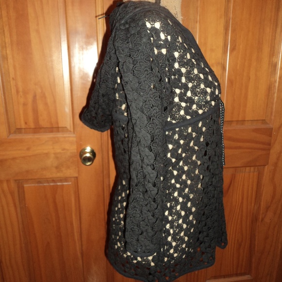 Sweater - Picture 4 of 6